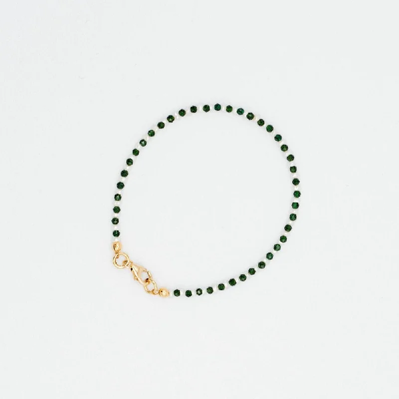 men's custom engraved bracelet-Mini Pearl and Green Onyx Bracelet