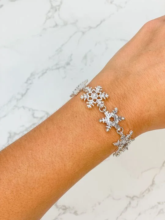 pearl and silver bracelet-Rhinestone Snowflake Magnetic Bracelet