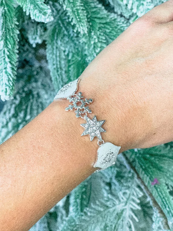 beaded leather bracelet for women-Snowflake Enamel Magnetic Bracelet