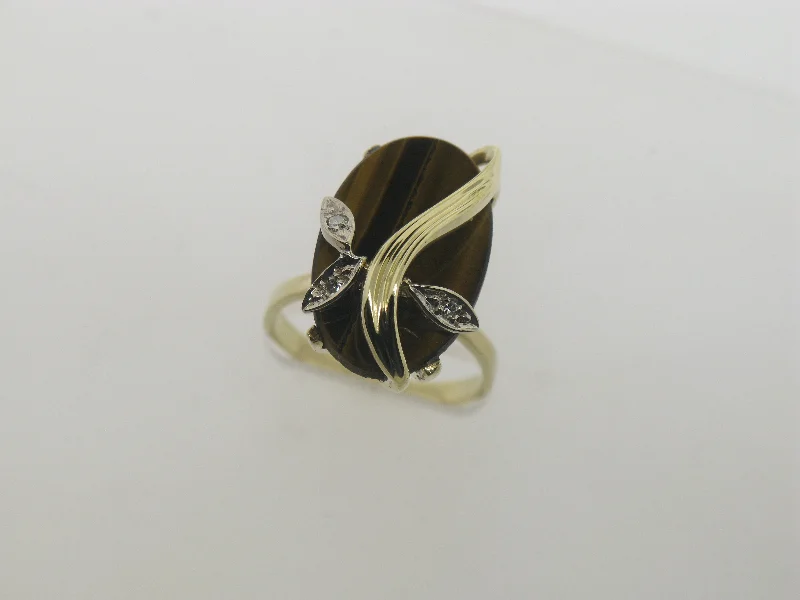 men’s rings with sapphire stones-14K Yellow Gold Tiger's Eye and Diamond Ring Size 5.5 (Estate Jewelry)