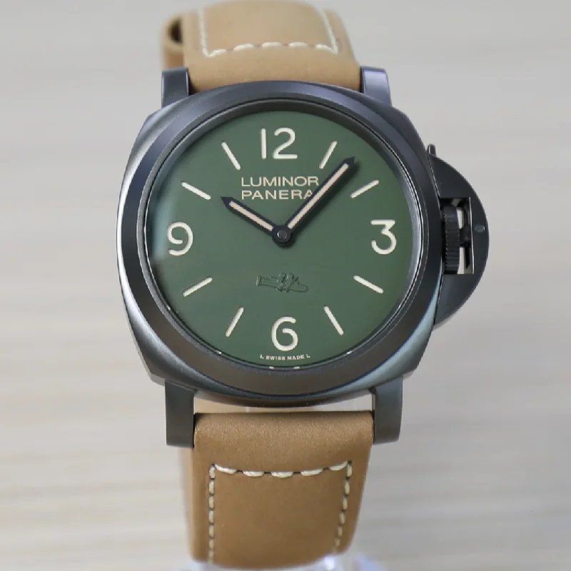 best watches for women with date feature -Panerai Luminor – Kuala Lumpur Boutique Edition 140pcs – Titanium DLC – 8 Days – New – Full Set